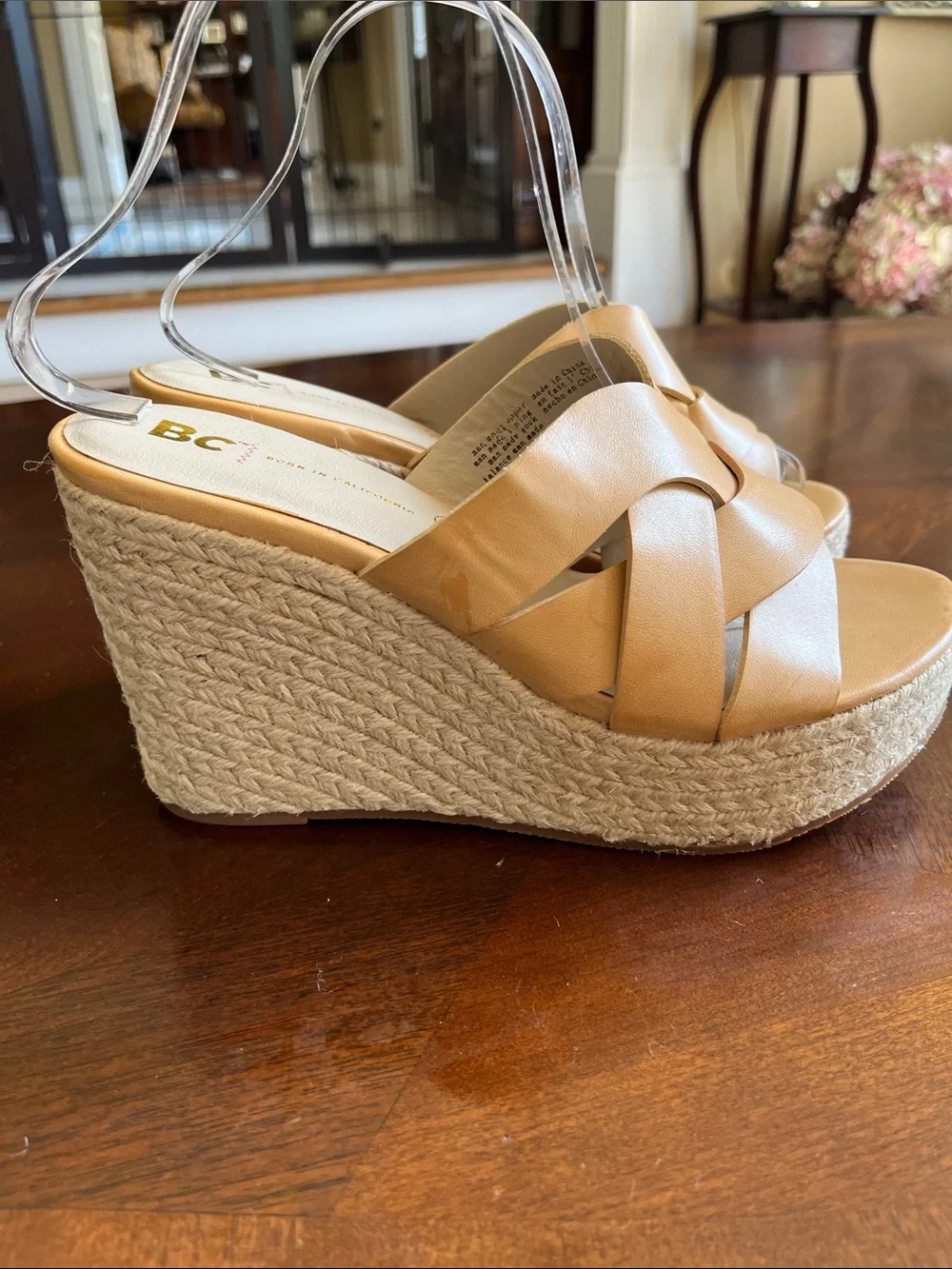 BC women’s wedge sandals